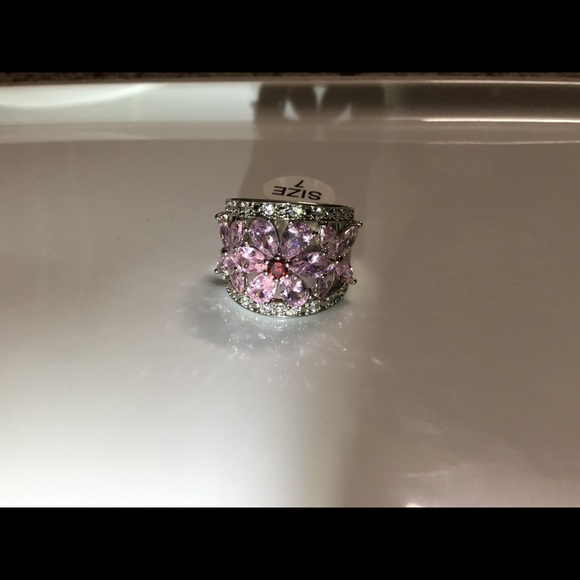 925 Sterling silver Stamped Pink &White Topaz Ring - Picture 5 of 8